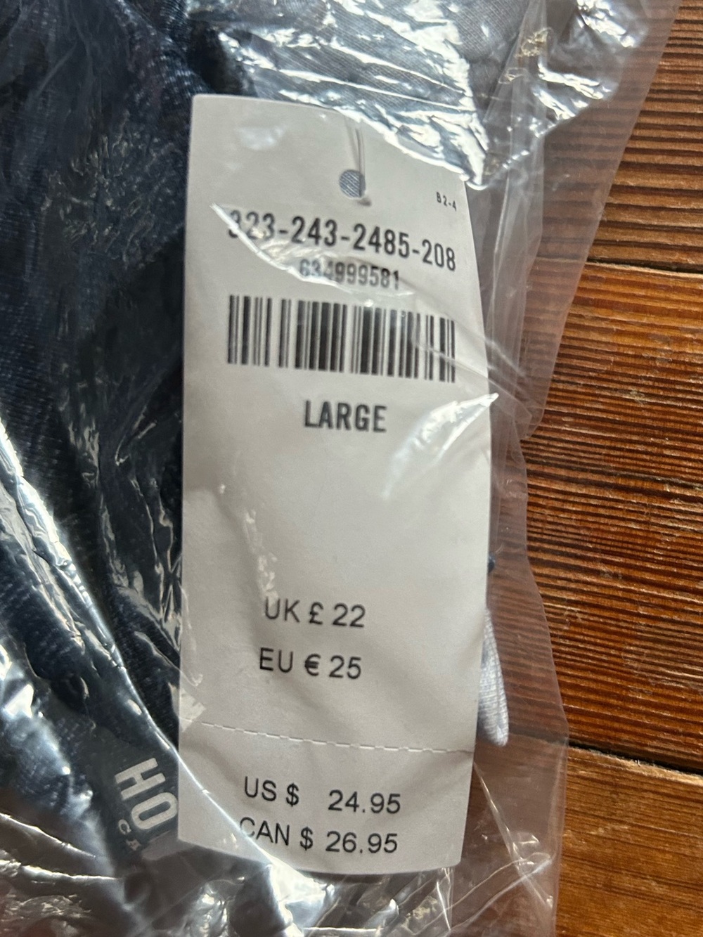 Hollister Men’s Blue Ombre Long Sleeve Tee
BRAND NEW WITH TAGS
SIZE:L - Picture 3 of 5